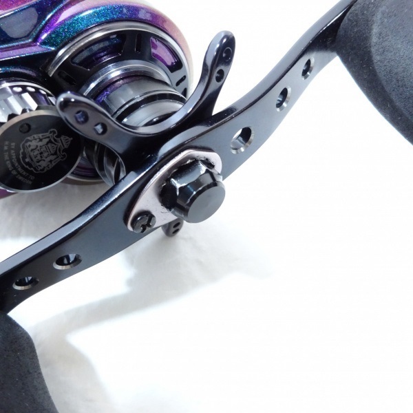 レボウルトラキャスト　ＢＦ８　右